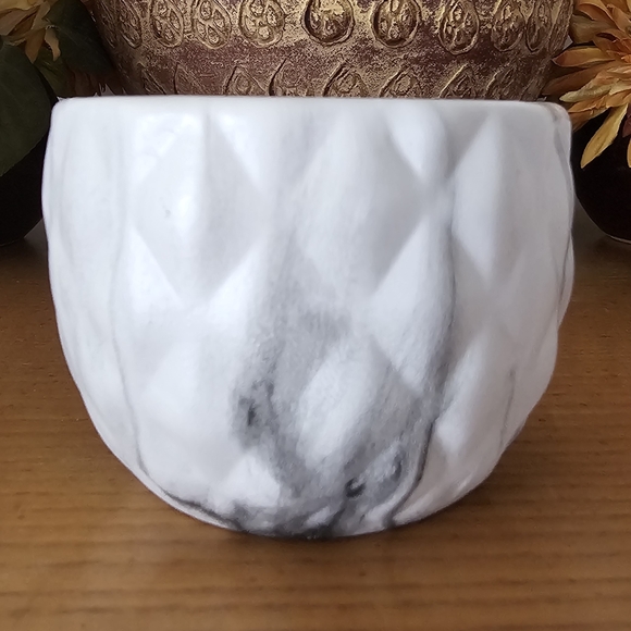 EUC 4 Small ceramic succulent planters various colors - Picture 2 of 7